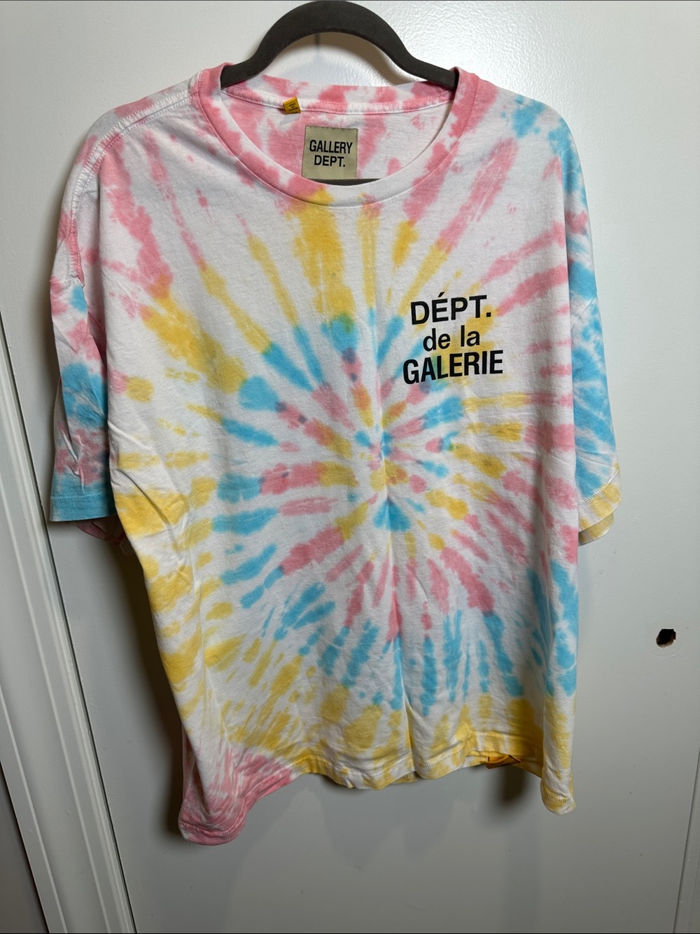 Gallery Dept Tie-Dye Short Sleeve Tee in Pink, Blue & Yellow (4)